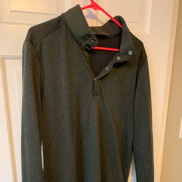 Under Armour Other - Under Armour Pullover